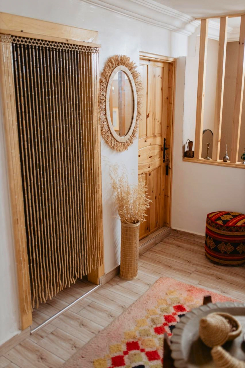 Anza Surf Experience — la maison, le rooftop et les surfeurs